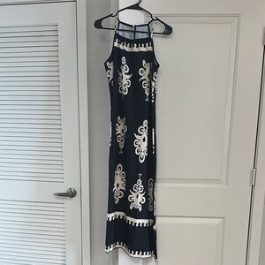 NWT Elegant Black and Cream Maxi Dress M